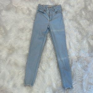 levi light denim high rise skinny jean